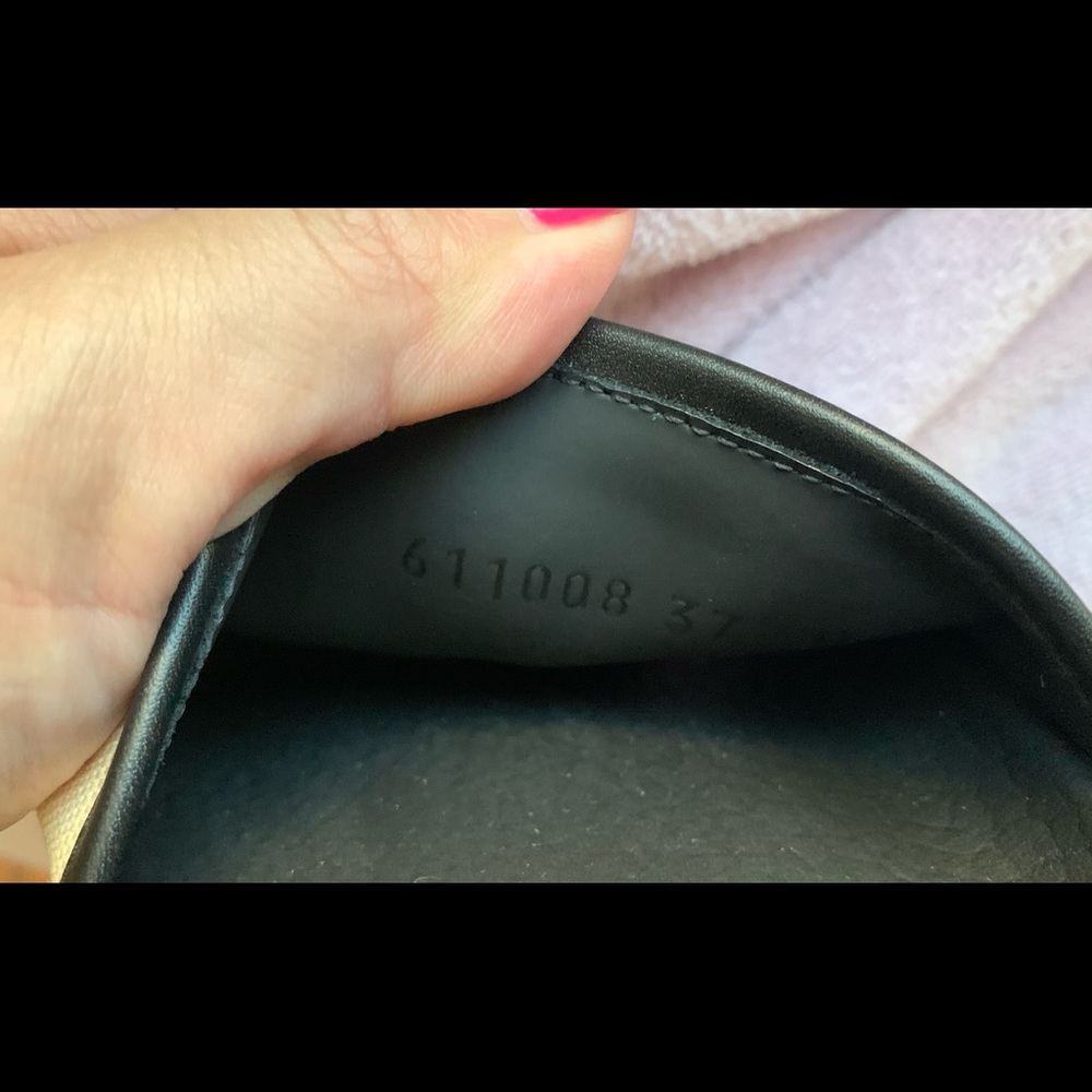 Gucci Limited Edition Apple Slides Sandals - Picture 8 of 9